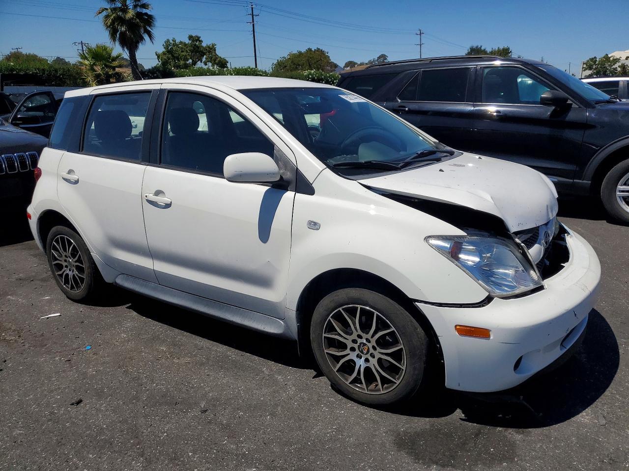 JTKKT624240076708 2004 SCION XA photo no. 4