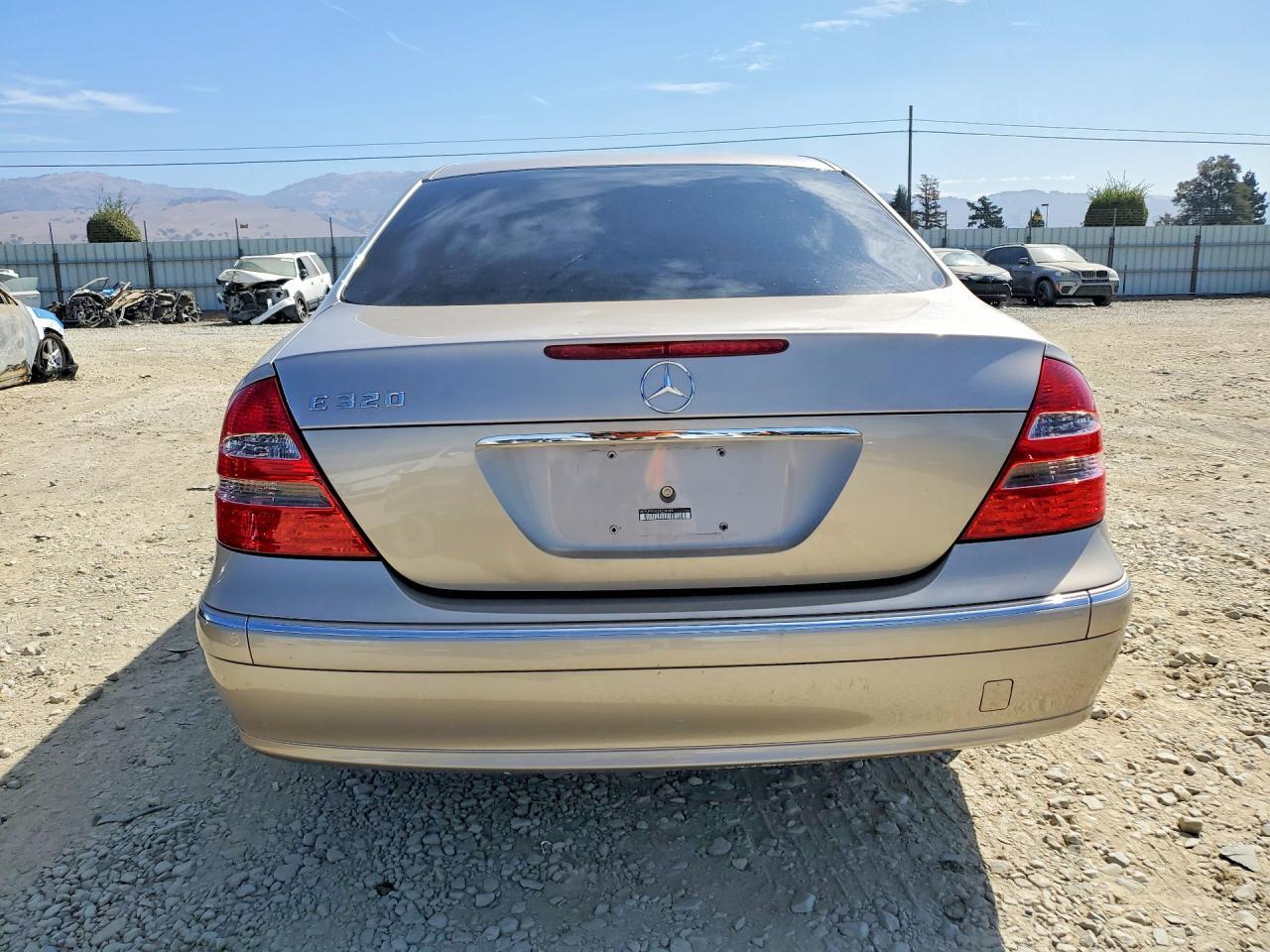 WDBUF65J63A234046 2003 MERCEDES-BENZ E photo no. 6