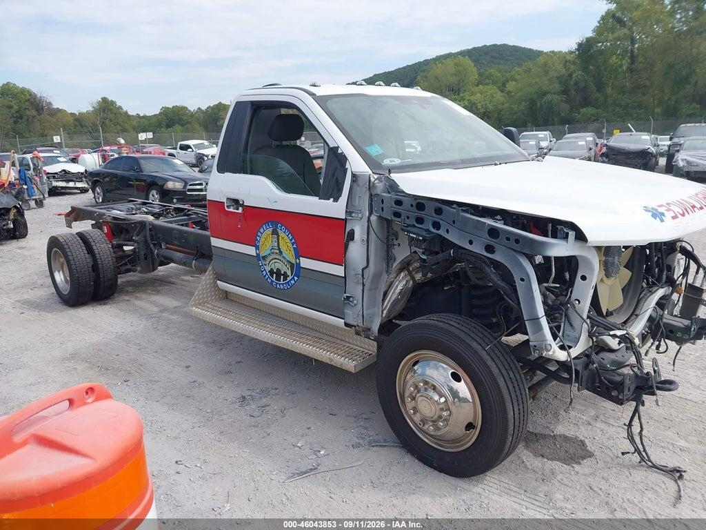 2022 FORD F-550 CHASSIS 1FDUF5HT8NEC37840