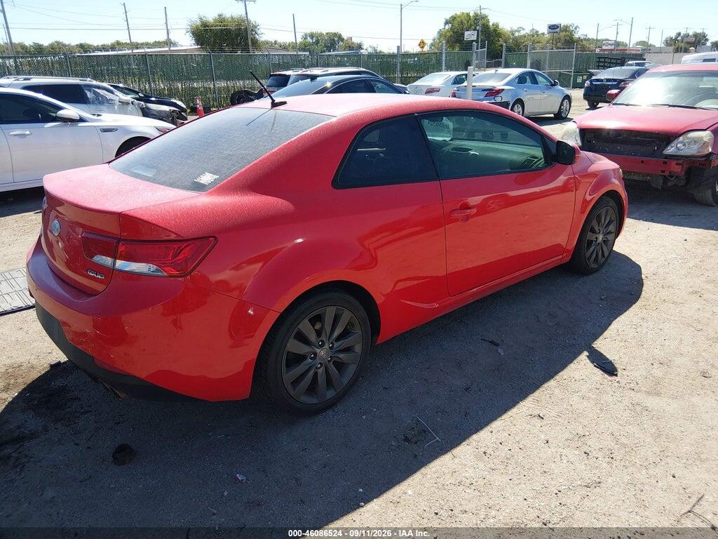 KNAFW6A37C5533794 2012 KIA FORTE KOUP photo no. 4