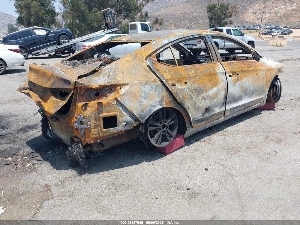 KMHD84LF9JU474701 2018 HYUNDAI ELANTRA photo no. 4