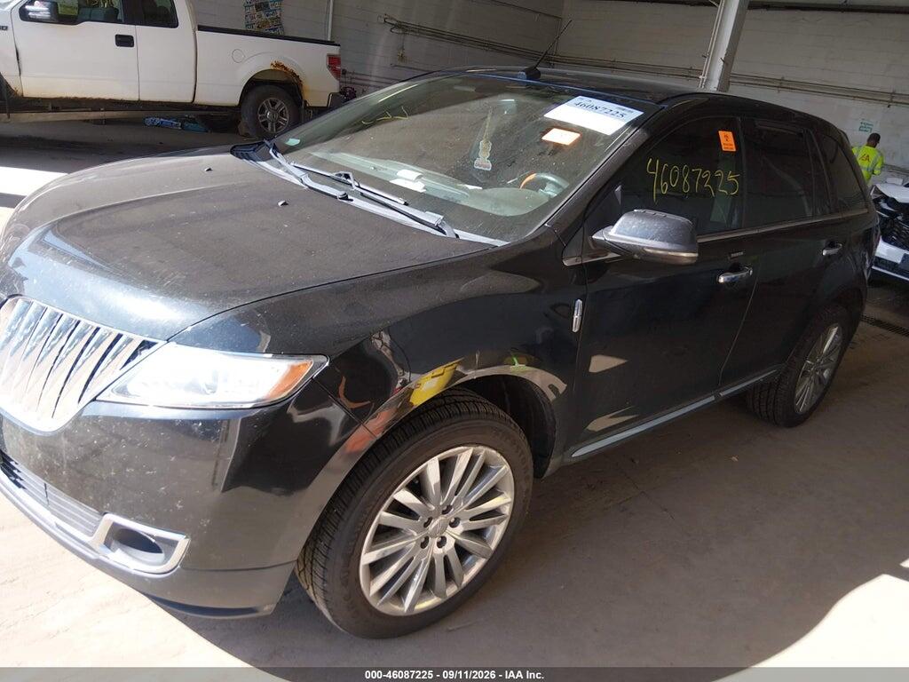 2LMDJ8JK3DBL26747 2013 LINCOLN MKX photo no. 2