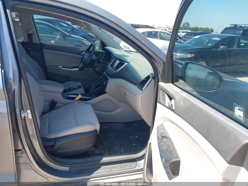 KM8J33A46JU690261 2018 HYUNDAI TUCSON photo no. 5