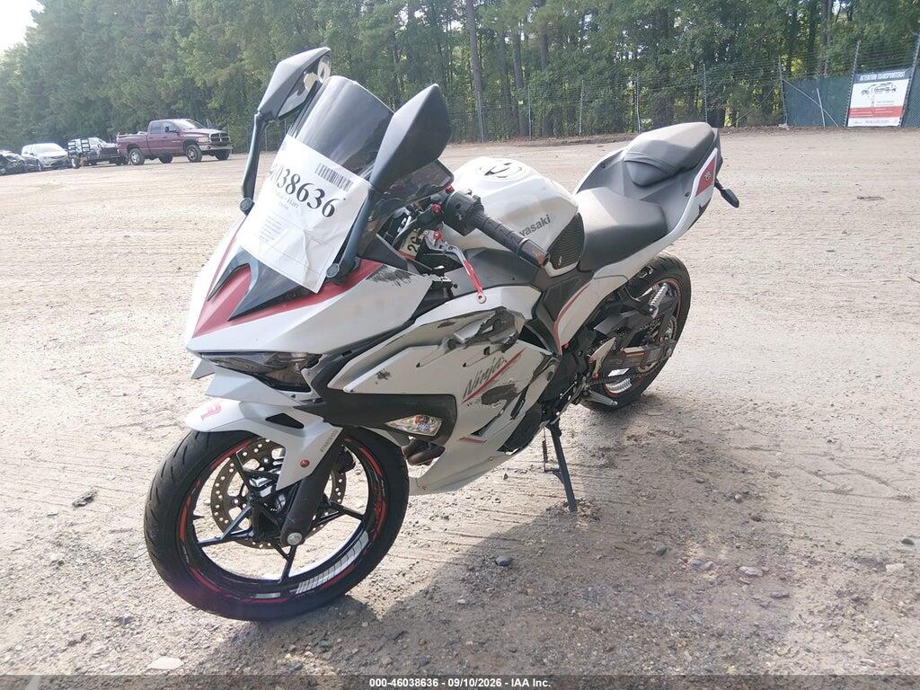 ML5EXGG10SDA69918 2025 KAWASAKI EX500 photo no. 2