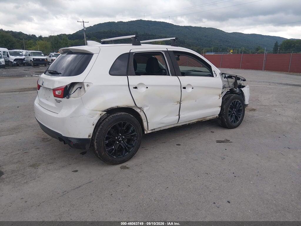 JA4AR3AU6HZ067877 2017 MITSUBISHI OUTLANDER SPORT photo no. 4