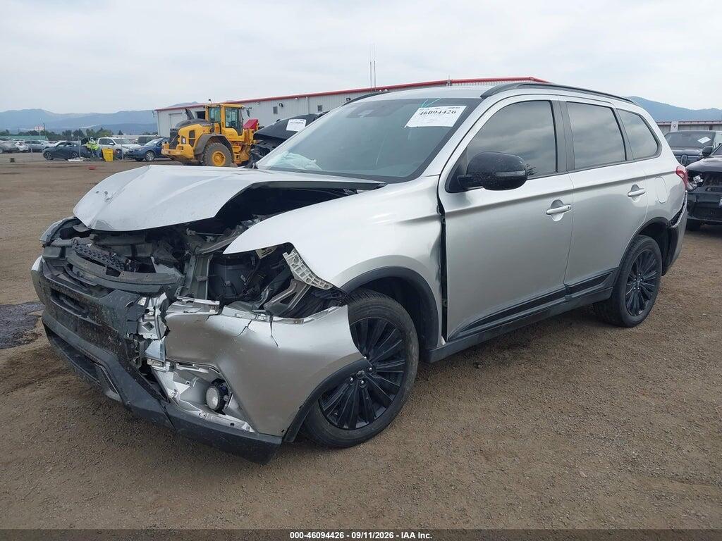 JA4AZ3A3XLZ047938 2020 MITSUBISHI OUTLANDER photo no. 2