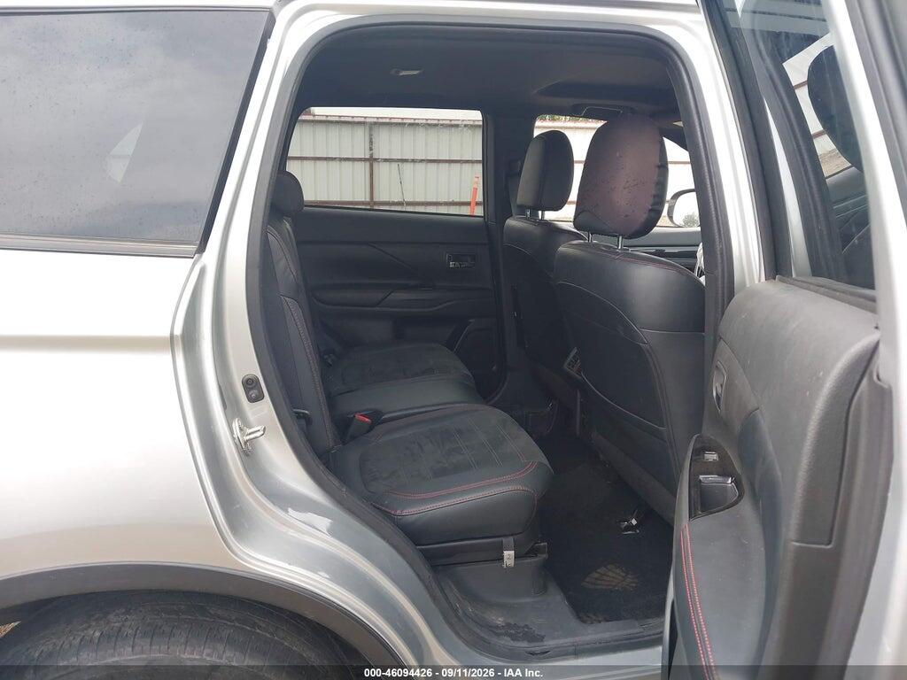JA4AZ3A3XLZ047938 2020 MITSUBISHI OUTLANDER photo no. 8