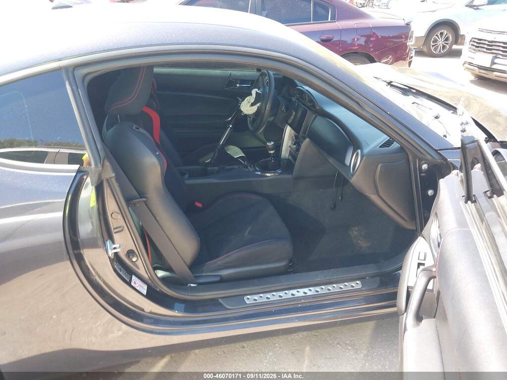 JF1ZNAA14D1724544 2013 SCION FR-S photo no. 5