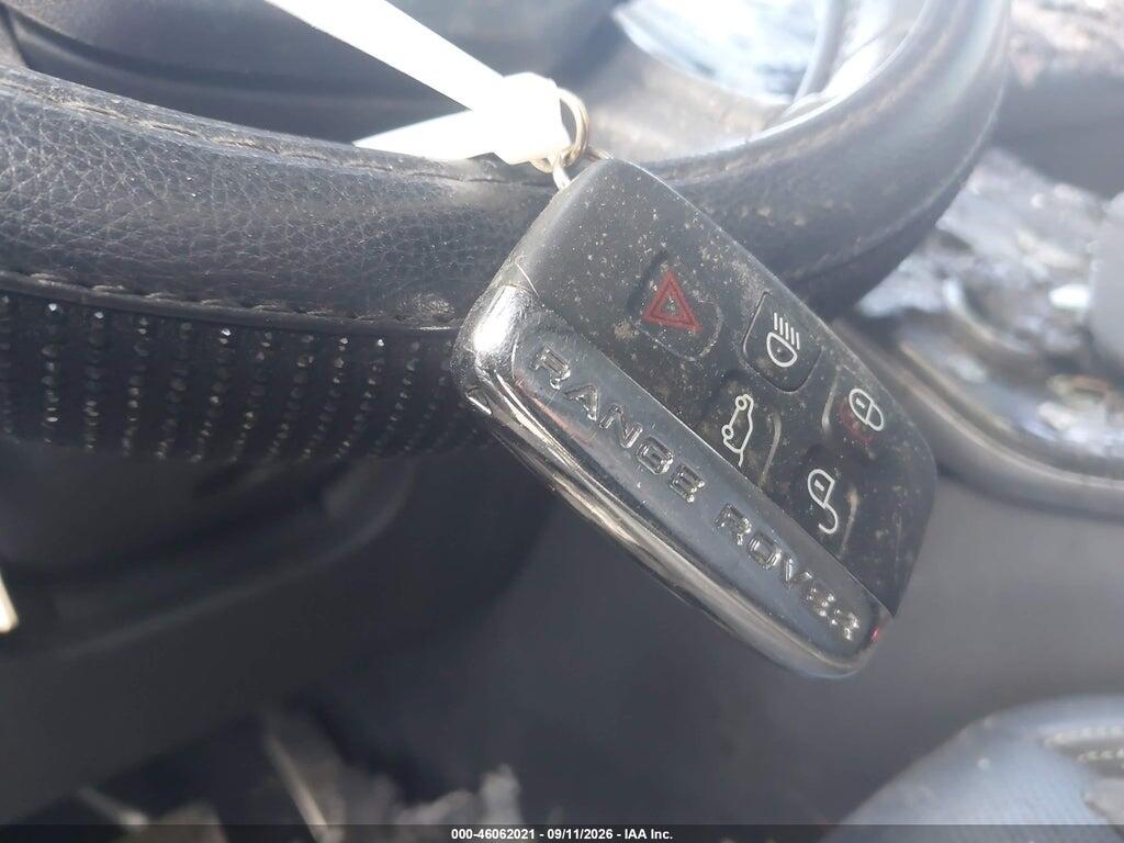 SALYL2EX9KA221257 2019 LAND ROVER RANGE ROVER VELAR photo no. 11
