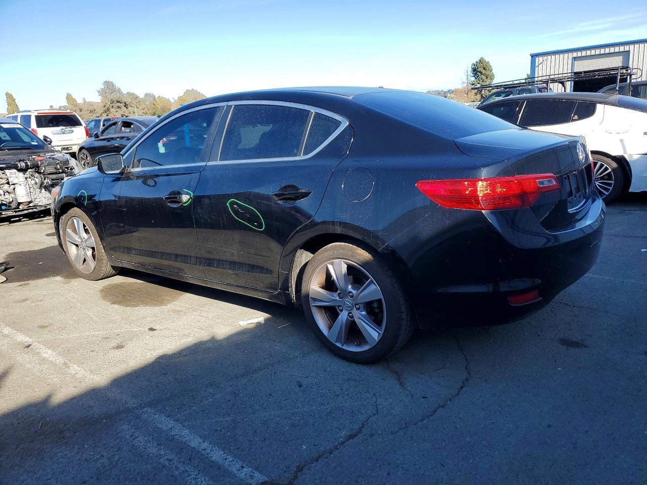 19VDE1F79EE005735 2014 ACURA ILX photo no. 2