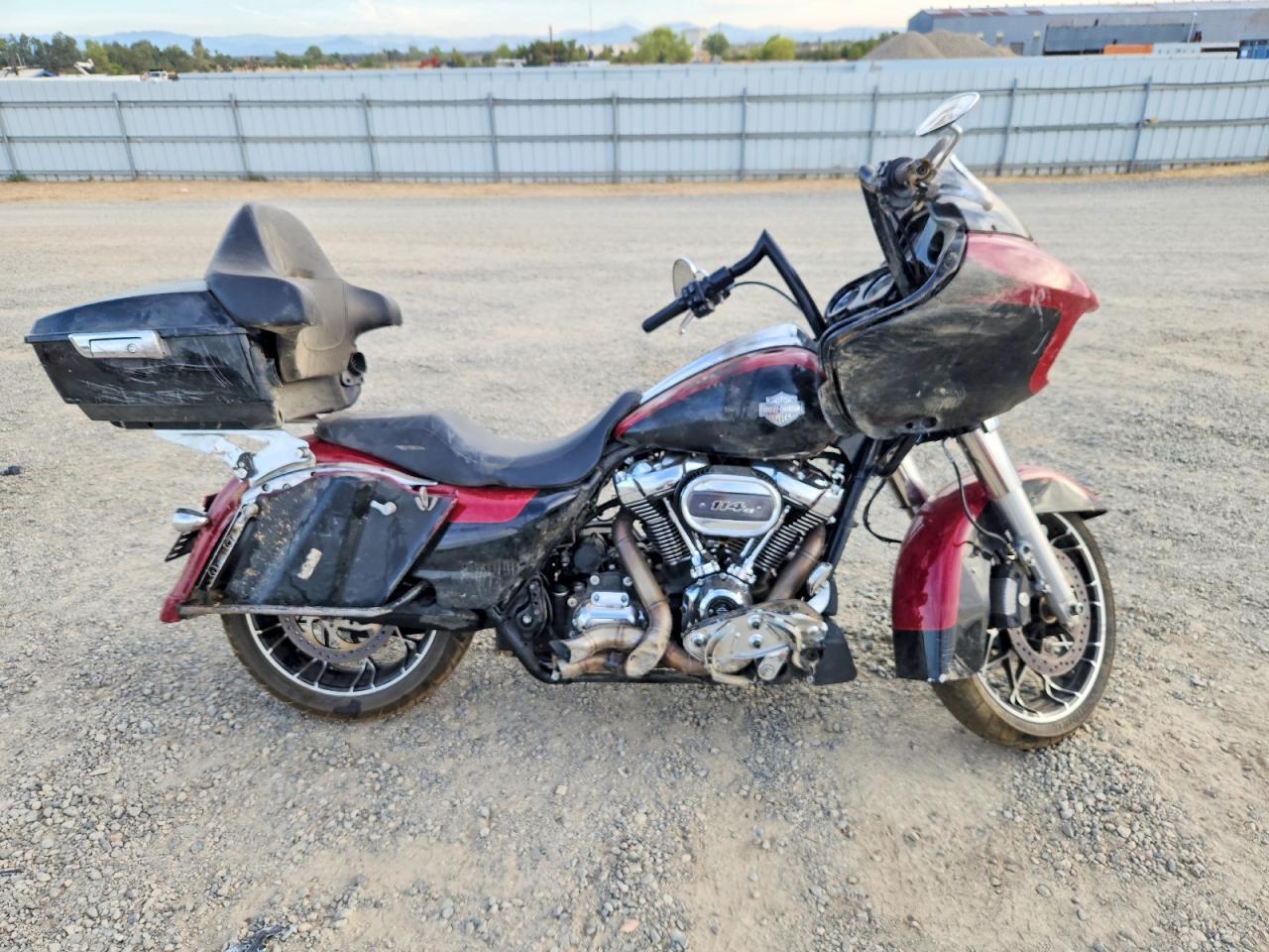 2021 HARLEY-DAVIDSON FLTRXS 1HD1KTP22MB642705
