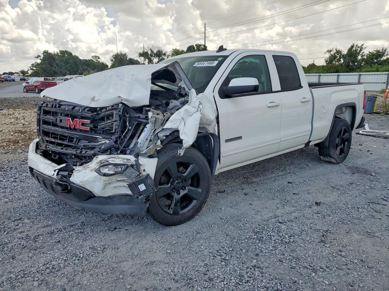 2018 GMC SIERRA 1GTR1LEC7JZ366057