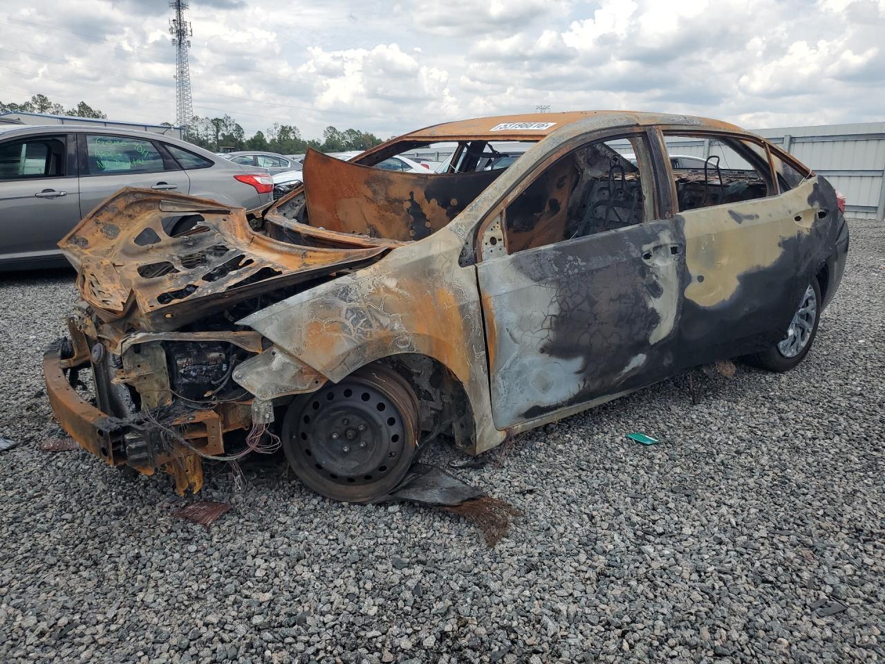 2018 TOYOTA COROLLA 5YFBURHE4JP813060