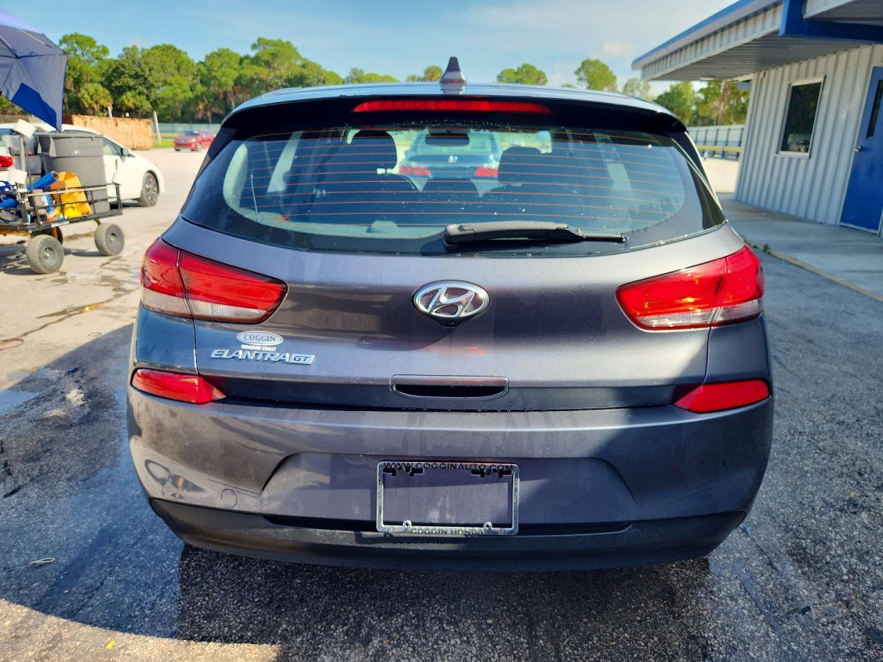 KMHH35LE3JU070452 2018 HYUNDAI ELANTRA GT photo no. 6