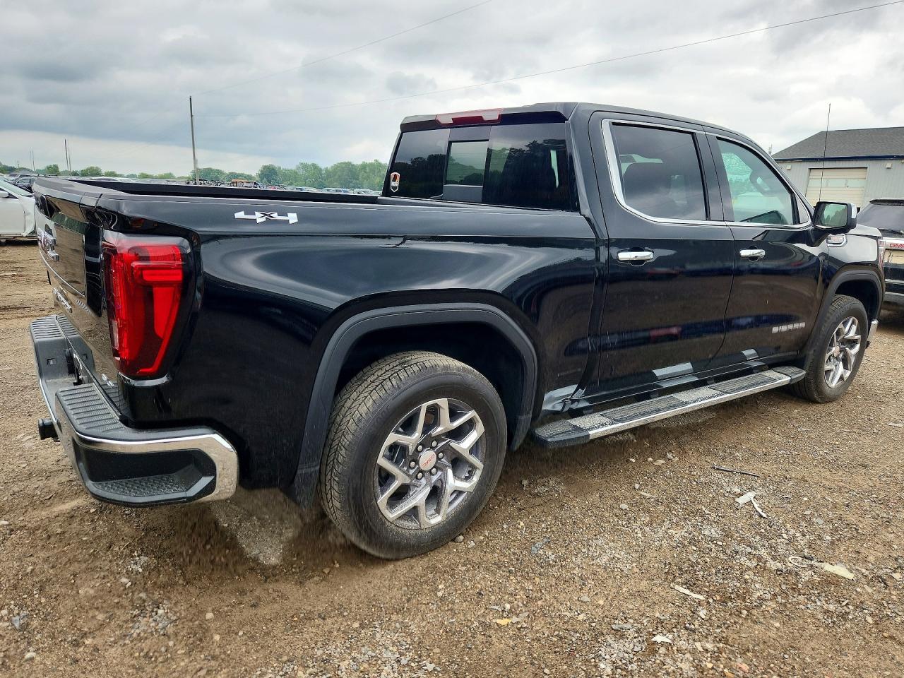 3GTUUDEL8TG346748 2026 GMC SIERRA photo no. 3