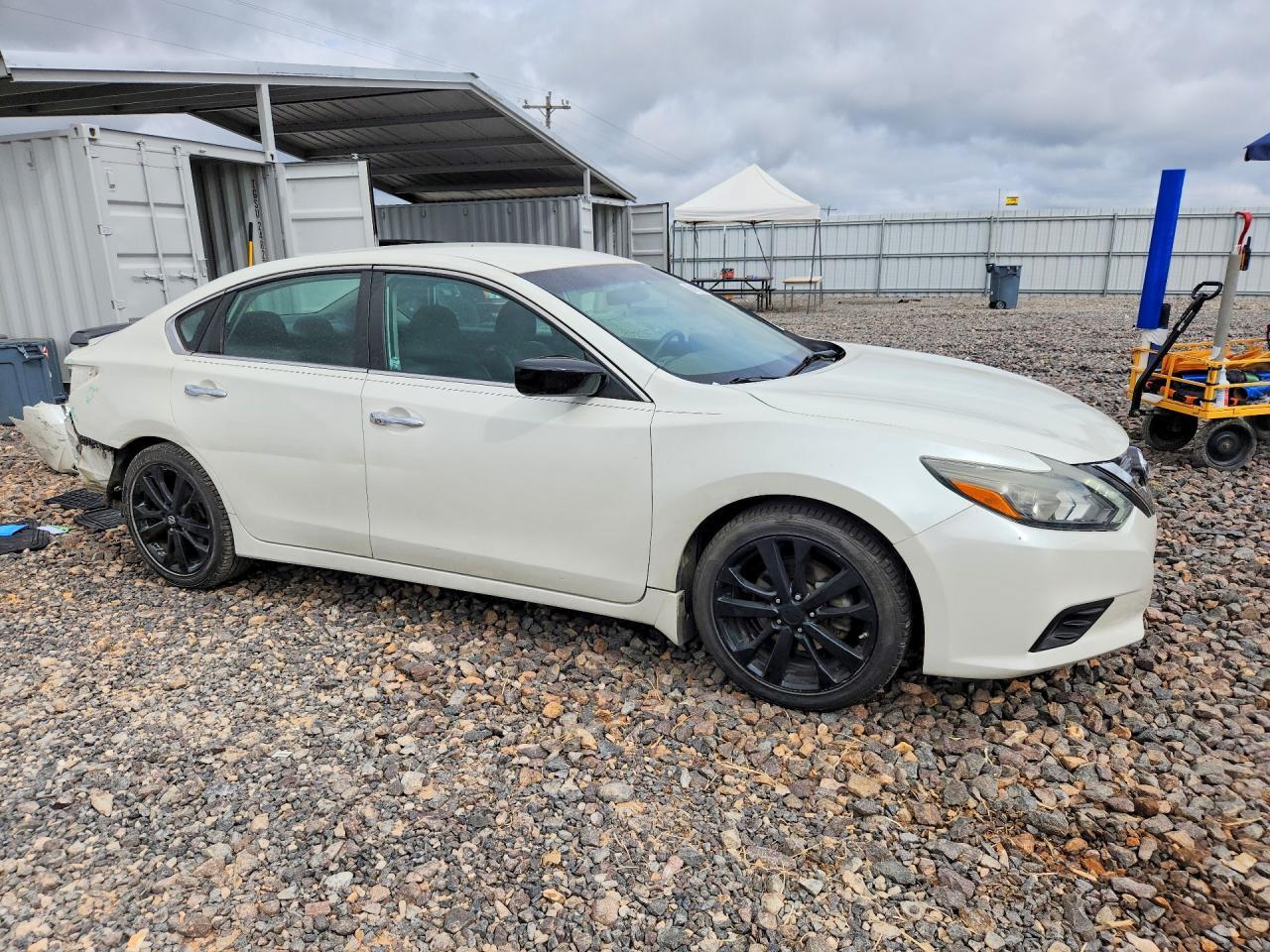 1N4AL3AP6HC294514 2017 NISSAN ALTIMA photo no. 4