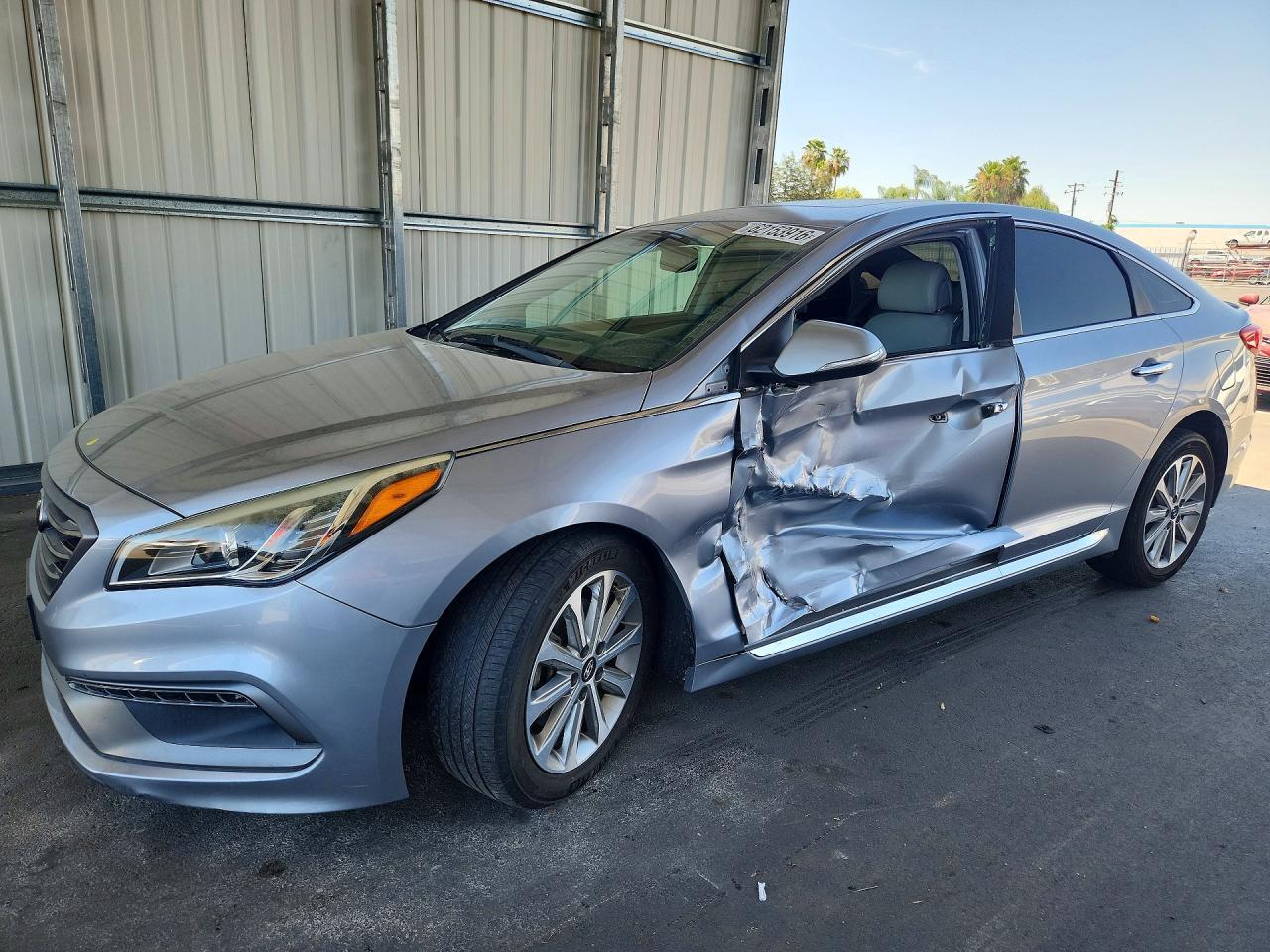 2017 HYUNDAI SANTA FE 5NPE34AF3HH594279