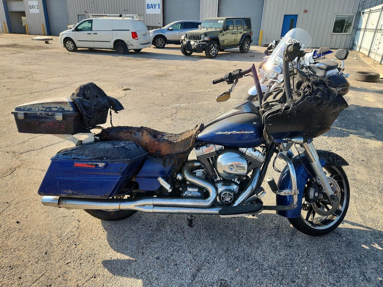 2015 HARLEY-DAVIDSON FLTRXS 1HD1KTM1XFB672775