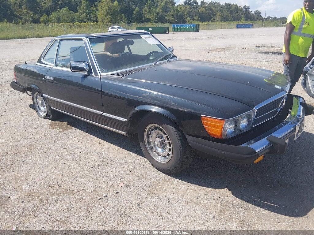 1983 MERCEDES-BENZ 380 WDBBA45A2DB028910