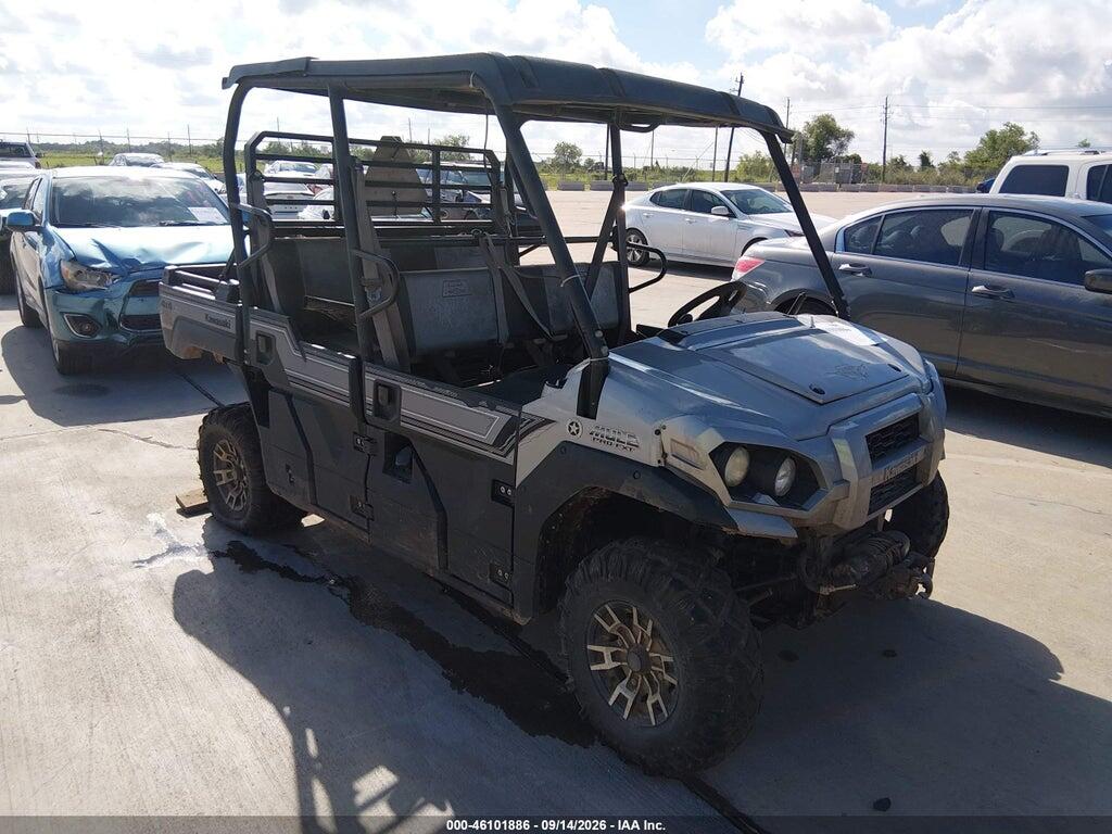 2020 KAWASAKI KAF820 M