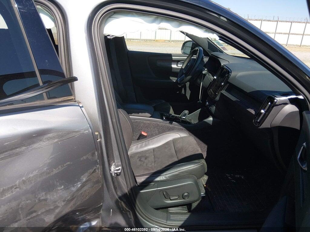 YV4AC2HM4K2106521 2019 VOLVO XC40 photo no. 5