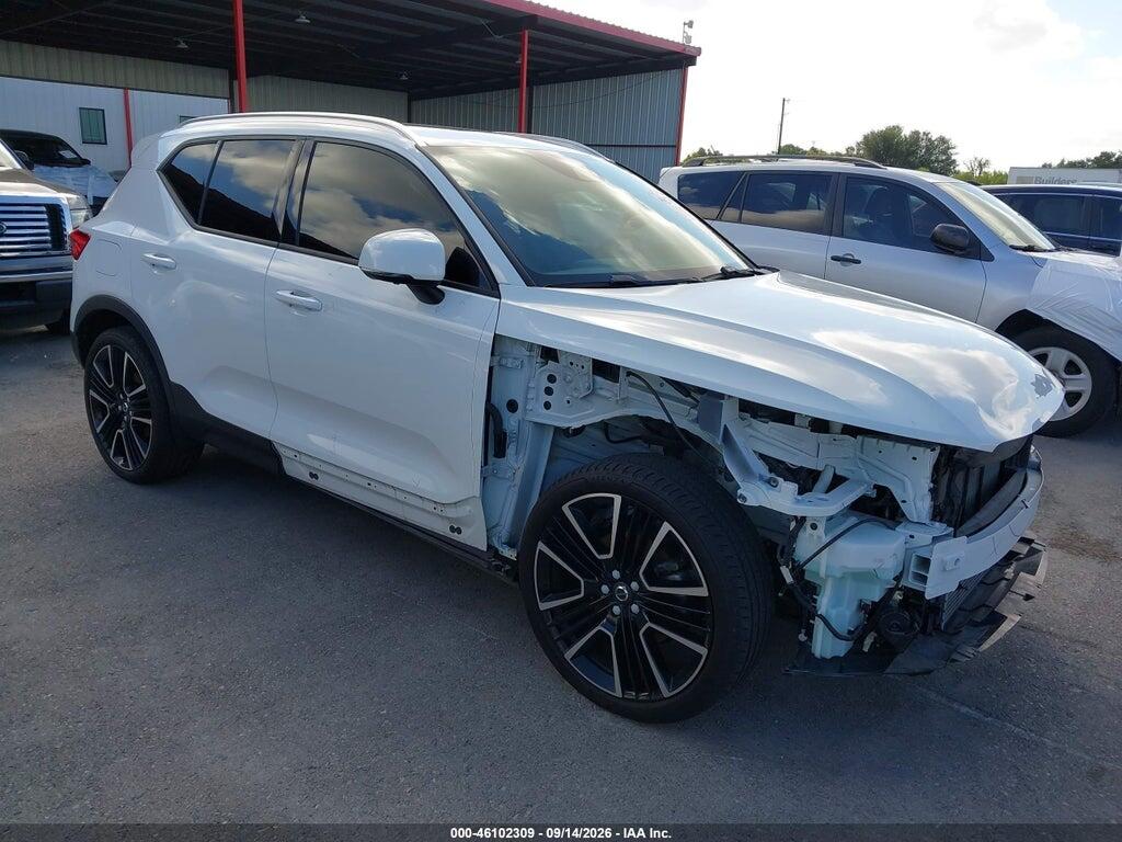 2019 VOLVO XC40 YV4162UKXK2055876