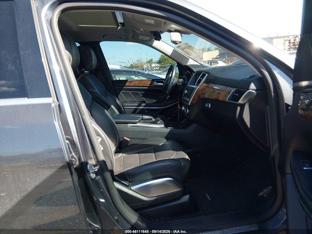 4JGDF7DE2FA443540 2015 MERCEDES-BENZ GL 550 photo no. 5