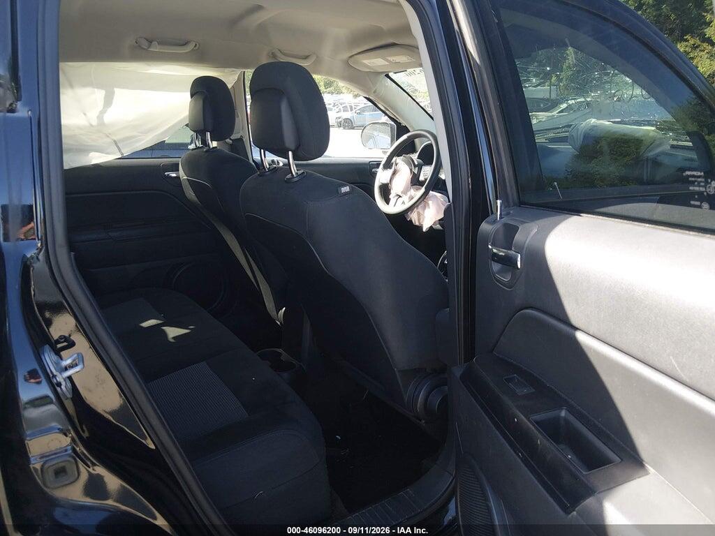 1C4NJDBB8GD507904 2016 JEEP COMPASS photo no. 8