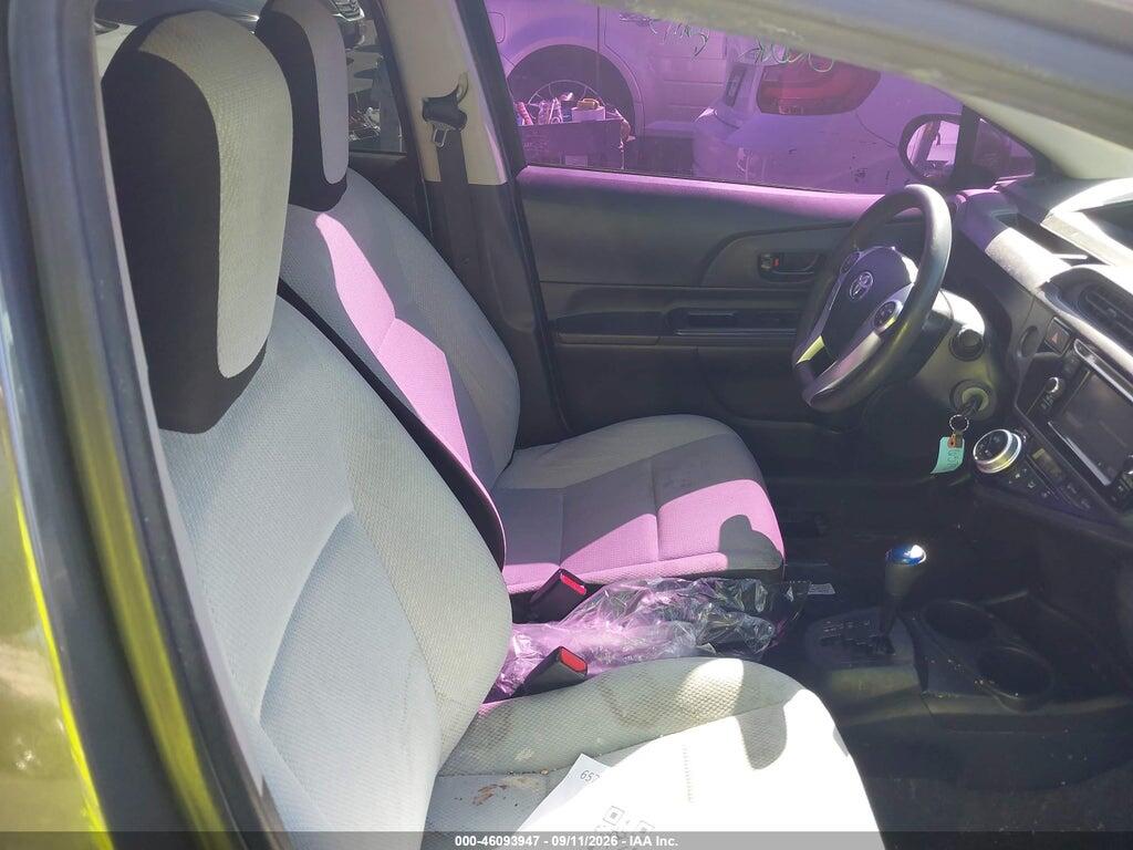 JTDKDTB3XG1590539 2016 TOYOTA PRIUS C photo no. 5