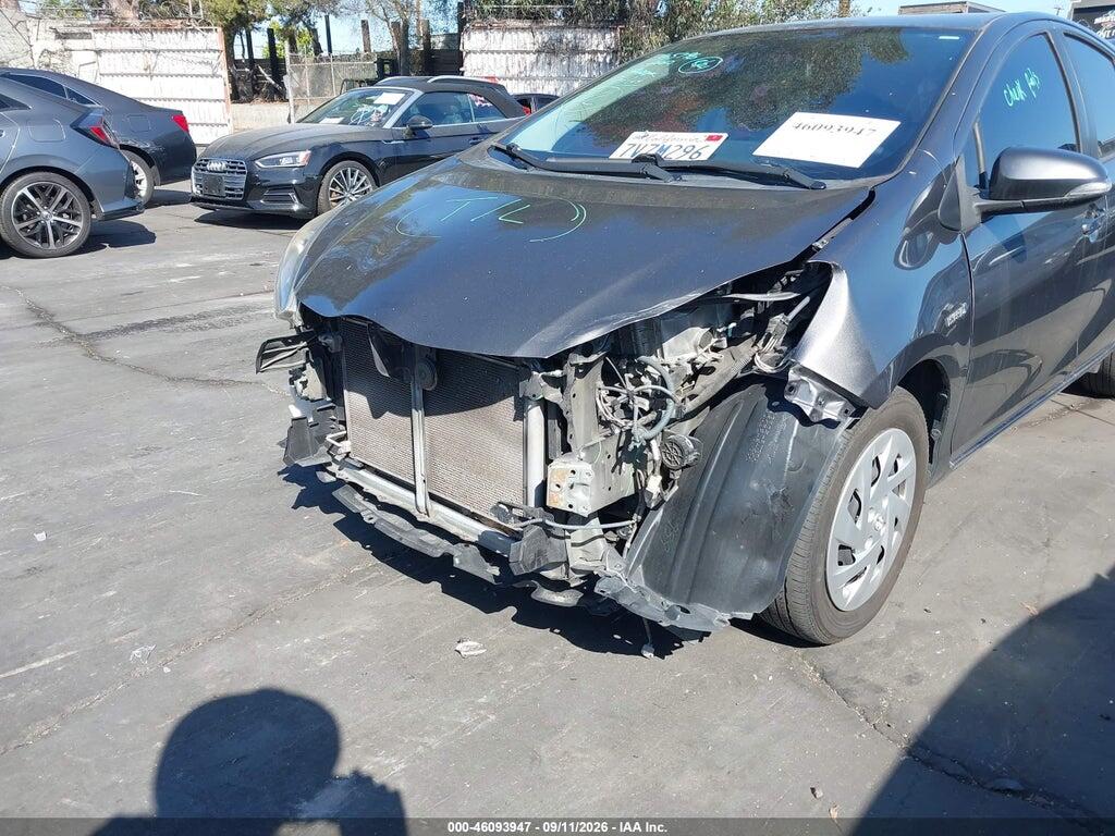 JTDKDTB3XG1590539 2016 TOYOTA PRIUS C photo no. 6