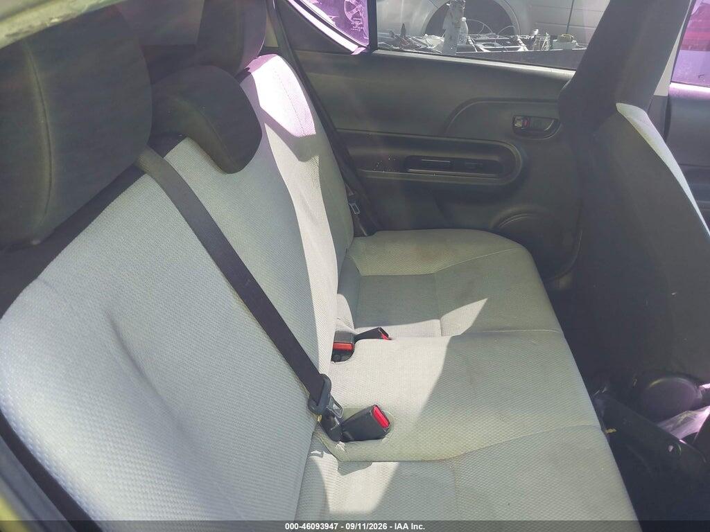 JTDKDTB3XG1590539 2016 TOYOTA PRIUS C photo no. 8