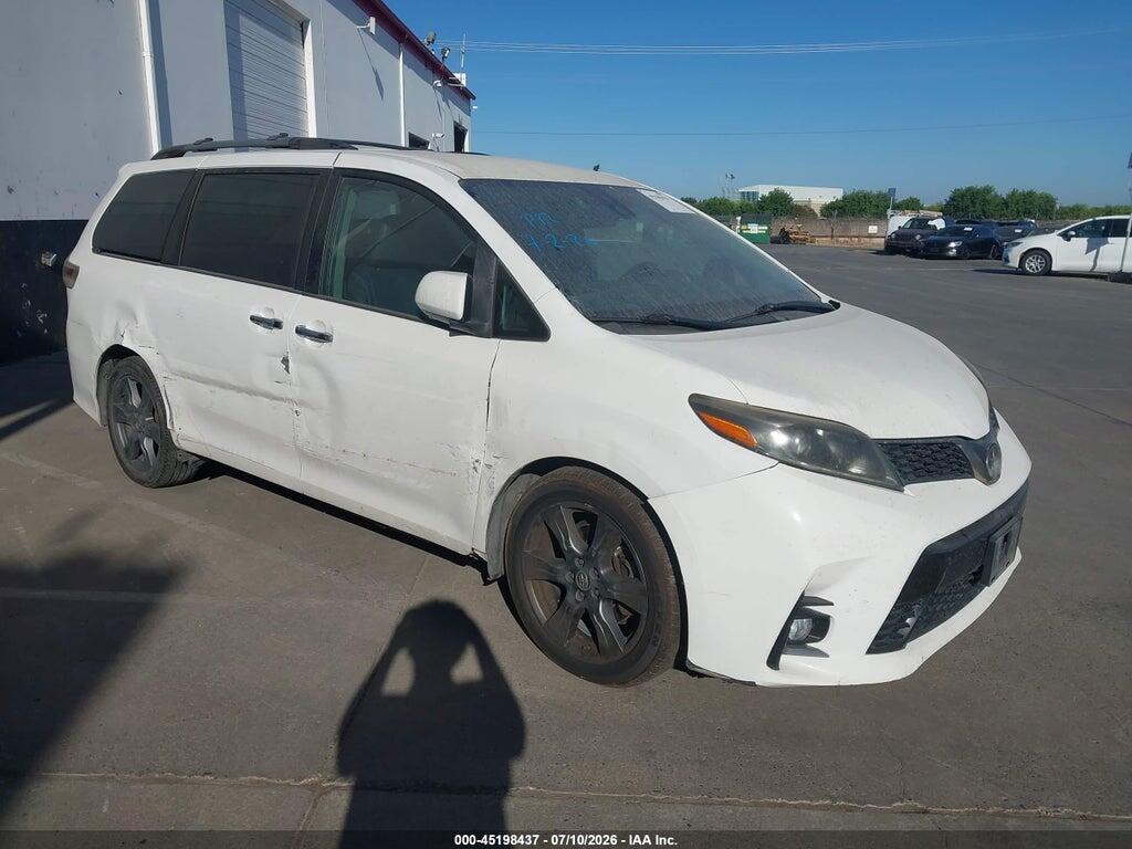 5TDXZ3DC8JS903568 2018 TOYOTA SIENNA photo no. 1