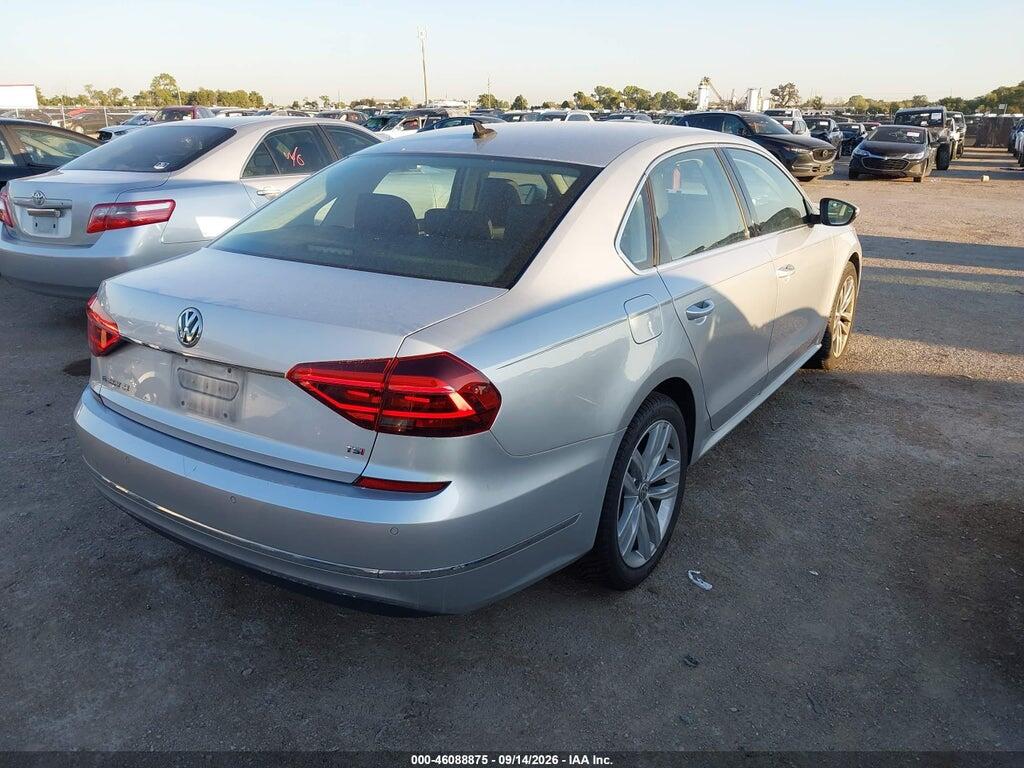 2018 VOLKSWAGEN PASSAT 2.0T SE — Фото 4 из 16