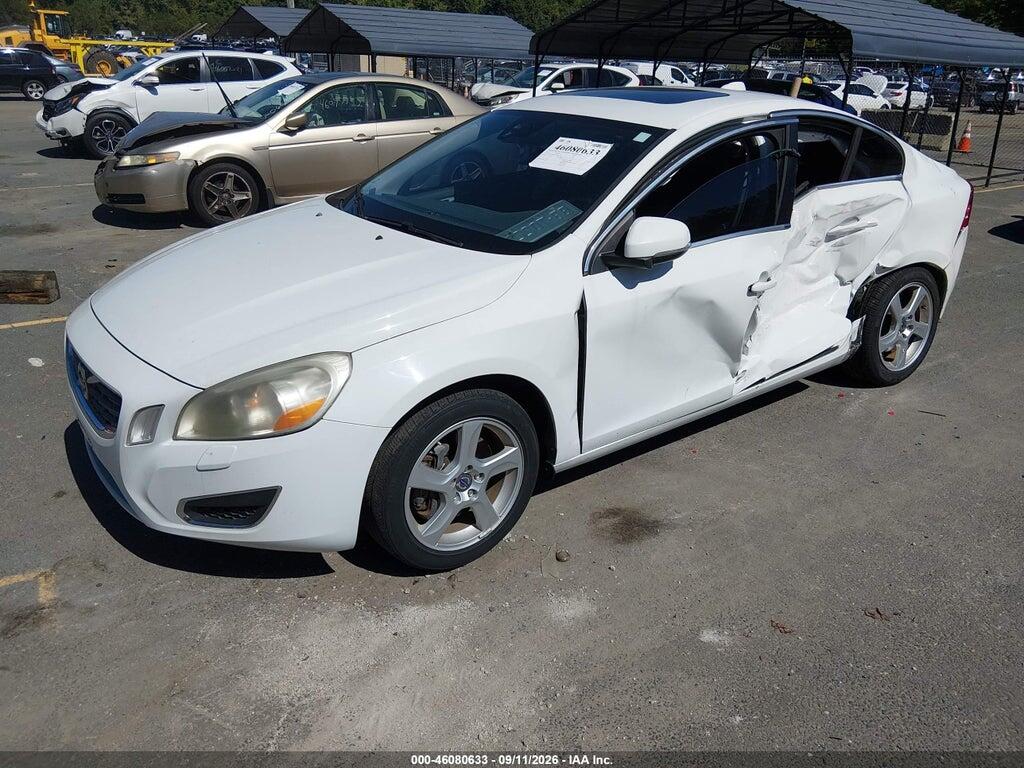 YV1612FH6D1227039 2013 VOLVO S60 photo no. 2