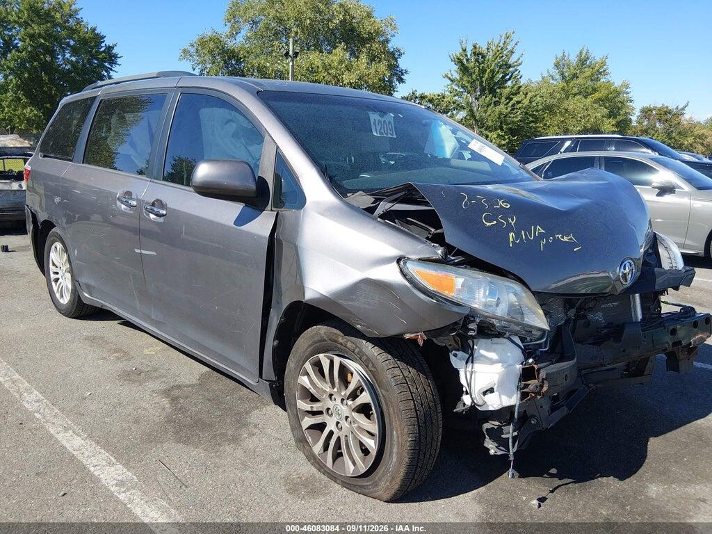 2017 TOYOTA SIENNA 5TDYZ3DC3HS776761