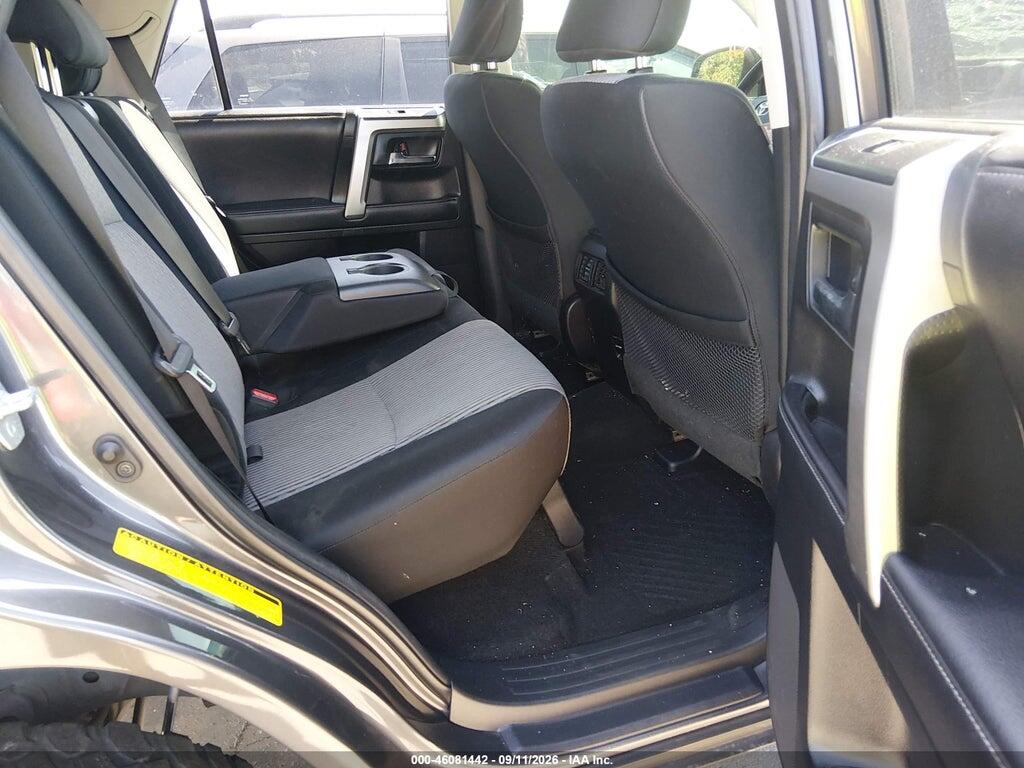 JTEBU5JR6H5468333 2017 TOYOTA 4RUNNER photo no. 8