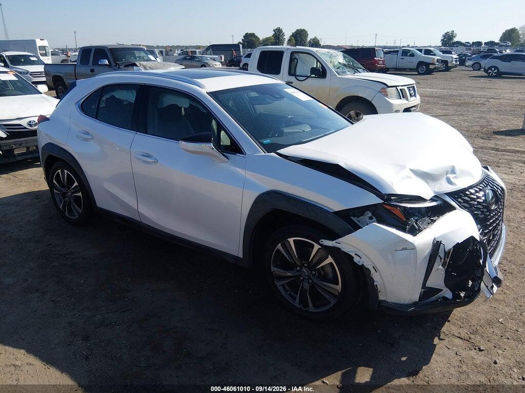 2020 LEXUS UX 200 JTHP3JBH2L2031157