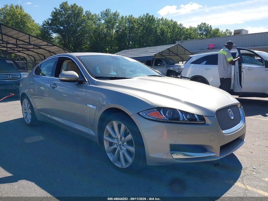 2013 JAGUAR XF SAJWJ0EF0D8S82413