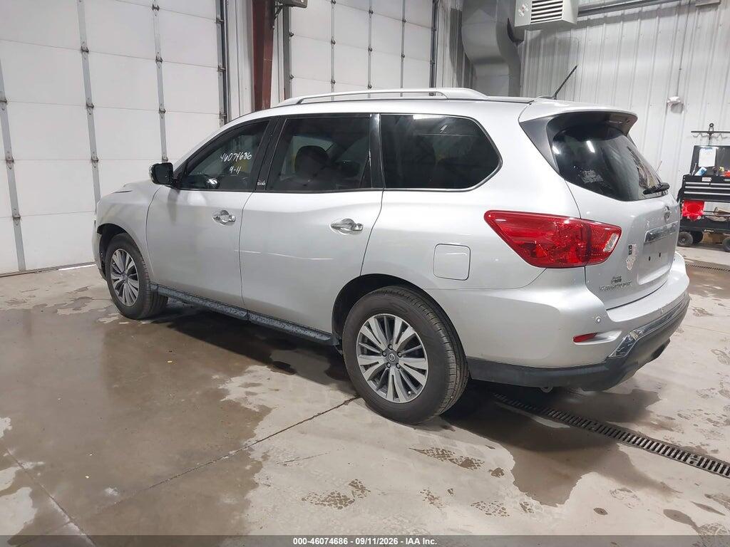 5N1DR2MM6HC625573 2017 NISSAN PATHFINDER photo no. 3