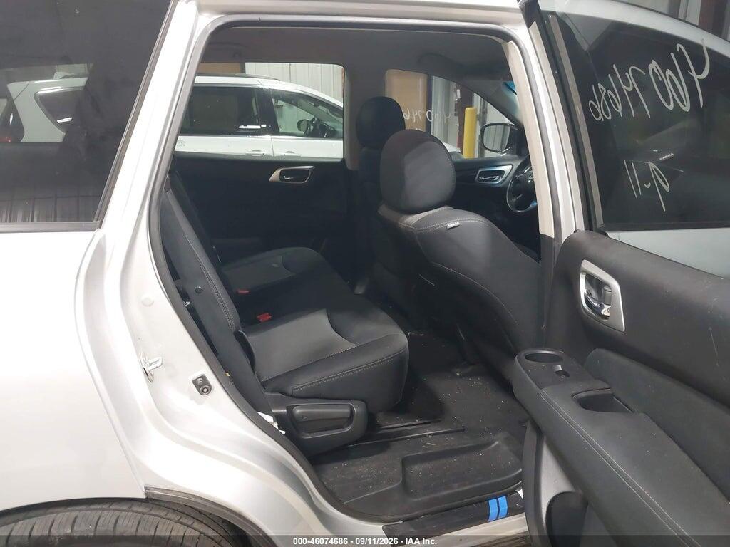 5N1DR2MM6HC625573 2017 NISSAN PATHFINDER photo no. 8