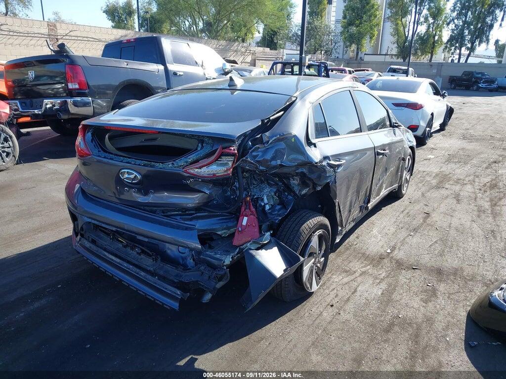 KMHC75LC1JU064131 2018 HYUNDAI IONIQ HYBRID photo no. 6