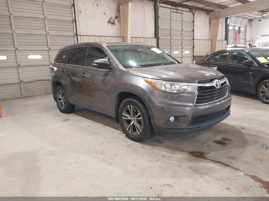 5TDJKRFHXGS302385 2016 TOYOTA HIGHLANDER photo no. 1