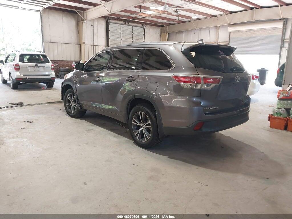 5TDJKRFHXGS302385 2016 TOYOTA HIGHLANDER photo no. 3