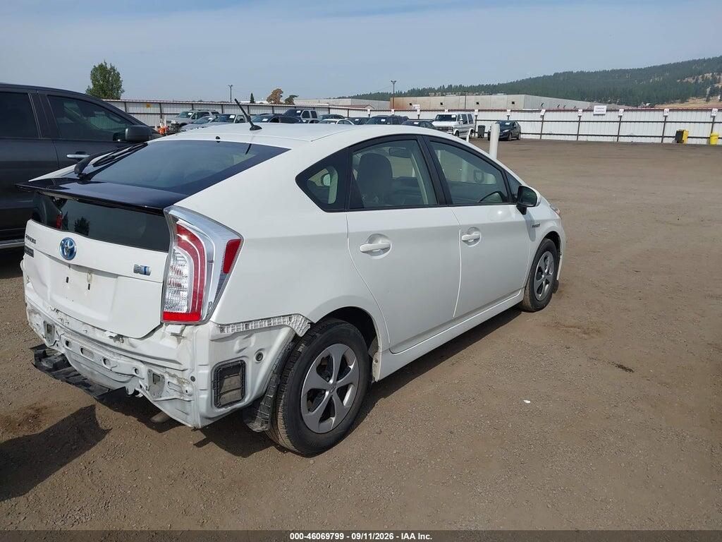 JTDKN3DU4F1975967 2015 TOYOTA PRIUS photo no. 4