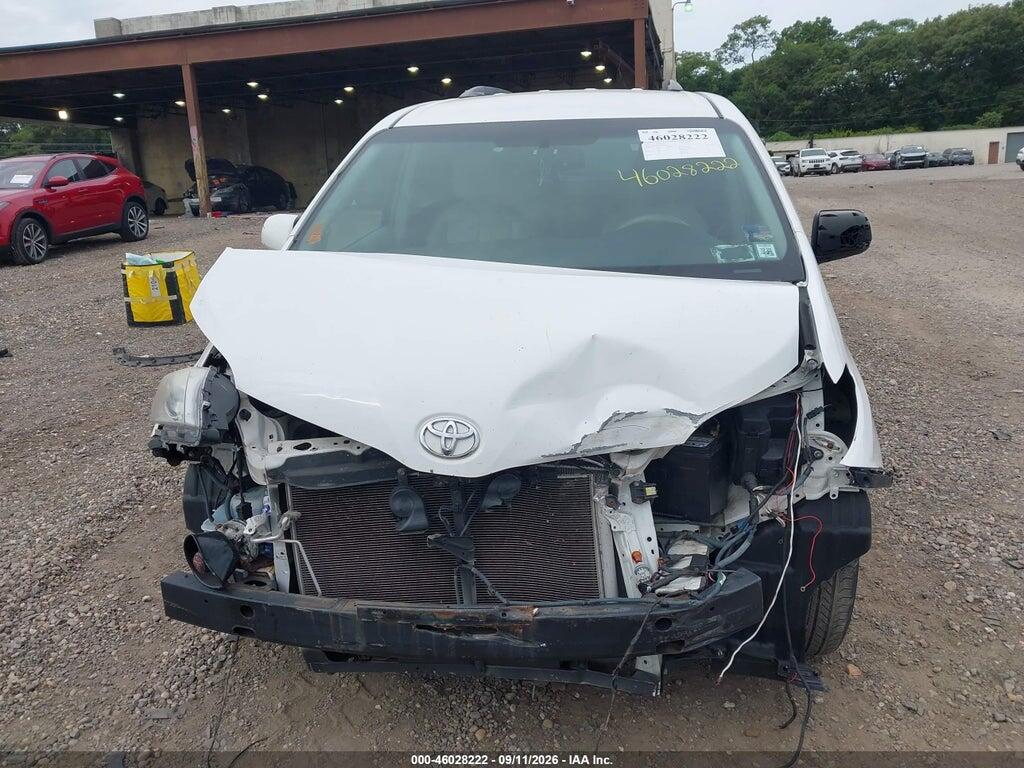 5TDJK3DC7ES082009 2014 TOYOTA SIENNA photo no. 12