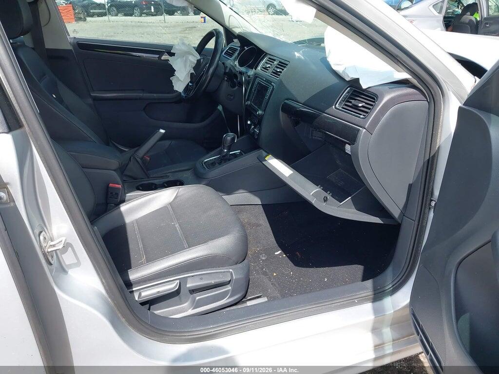 3VWL07AJ9GM356318 2016 VOLKSWAGEN JETTA photo no. 5