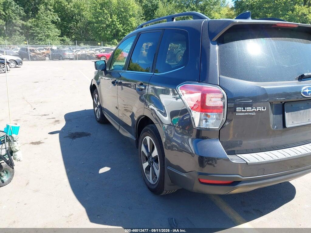 JF2SJAJC4JH588493 2018 SUBARU FORESTER photo no. 3