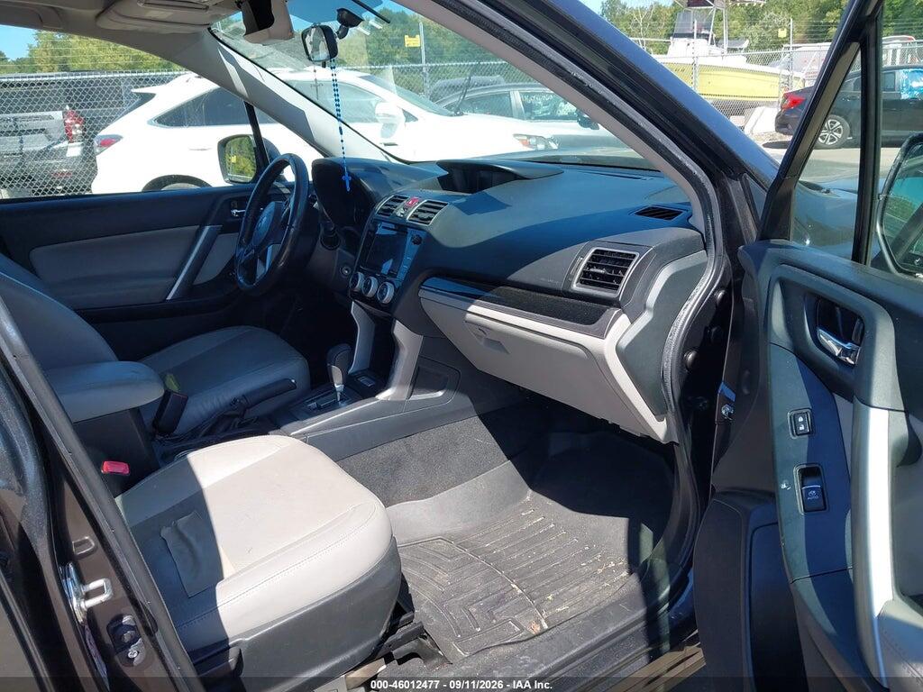 JF2SJAJC4JH588493 2018 SUBARU FORESTER photo no. 5