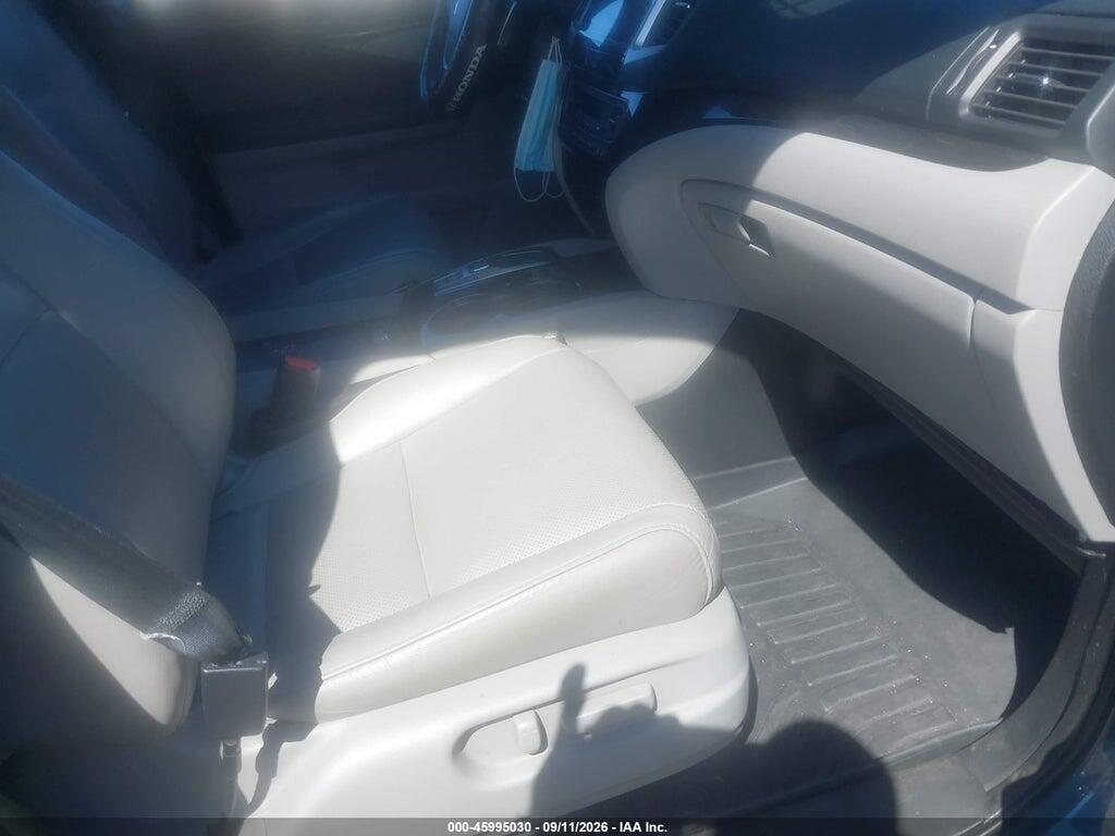 5FNYF6H07HB059746 2017 HONDA PILOT photo no. 5