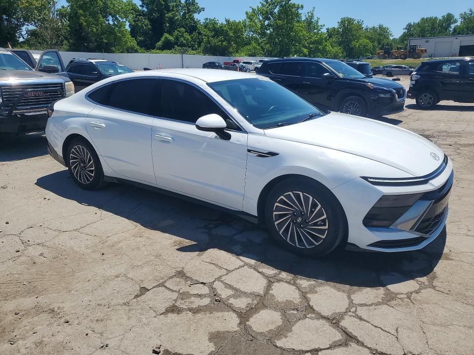 2024 HYUNDAI SONATA HYBRID SEL — Фото 4 из 12